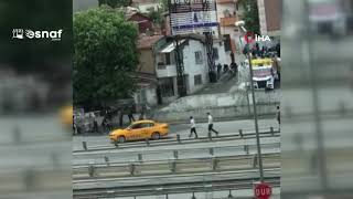 İstanbulun Göbeğinde Taş, Sopa Ve Pompalı Tüfekli Kavga Kamerada