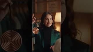 Hypnotic Disc Turns Her Into a Living Mannequin