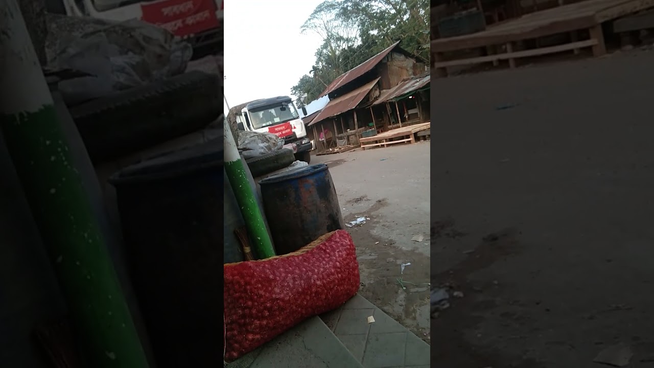 মোটরসাইকেল ২০০০ লাল