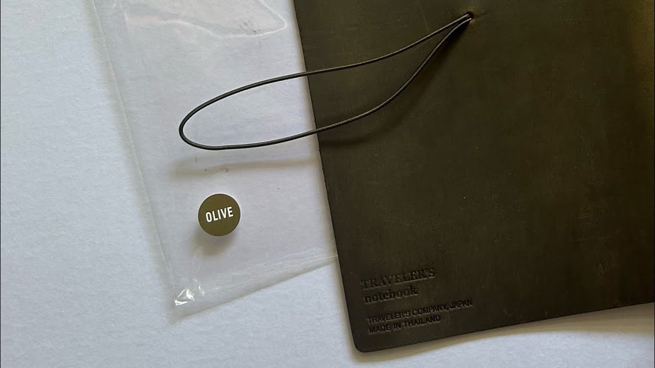 Olive Traveler's Notebook |  Unboxing and Set up