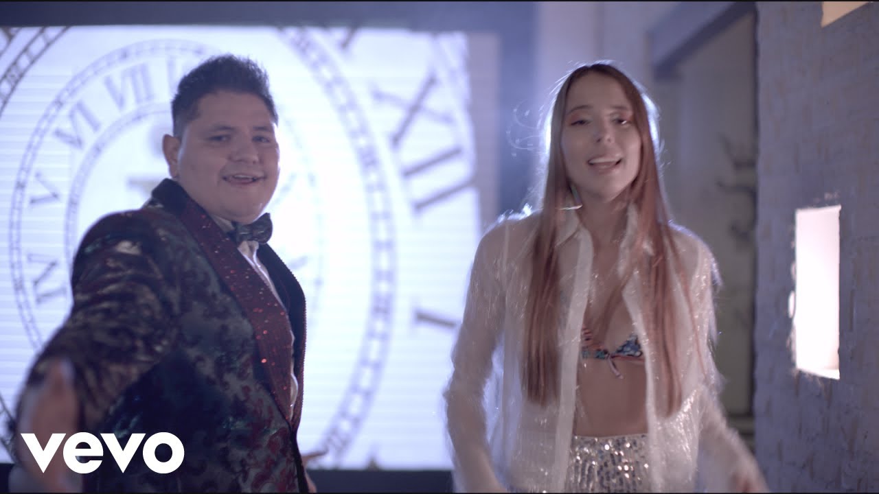 Aarón Y Su Grupo Ilusión, Majo Aguilar - Tik Tik Tik