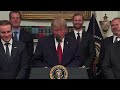 El Tesoro de EEUU emite moneda de 1 dólar con la cara de Trump | AFP