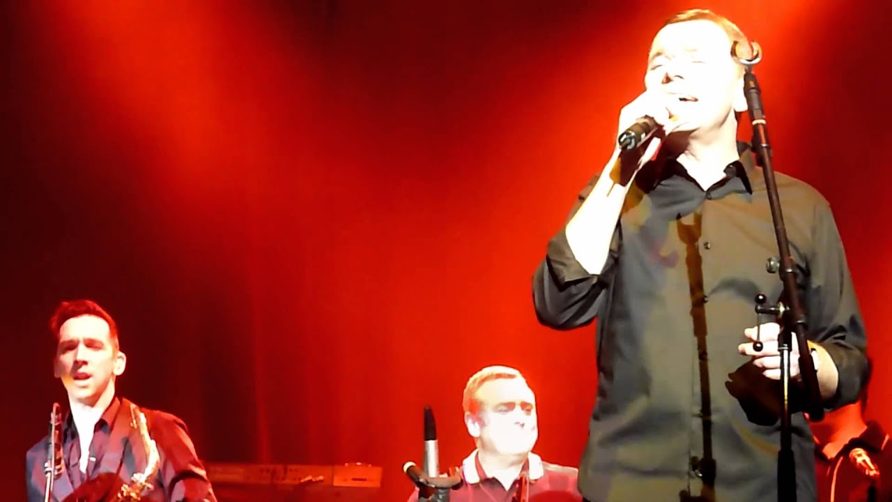 UB40-King(Live At The Dome Brighton 31/10/2010) Multi Camera Angle