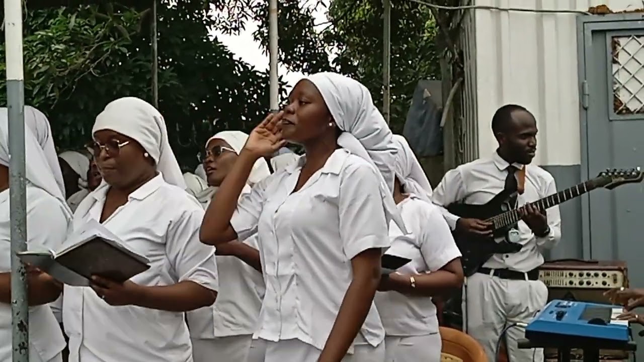 Chorale Centre d'Accueil dans Simoni kefa