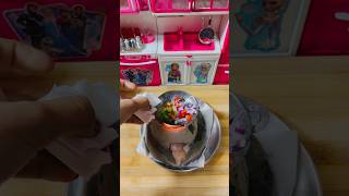 Mini chowmein in my mini kitchen🍜🍝#vegetablechowmein #chowmein #ytshorts #foodshorts  #minikitchen