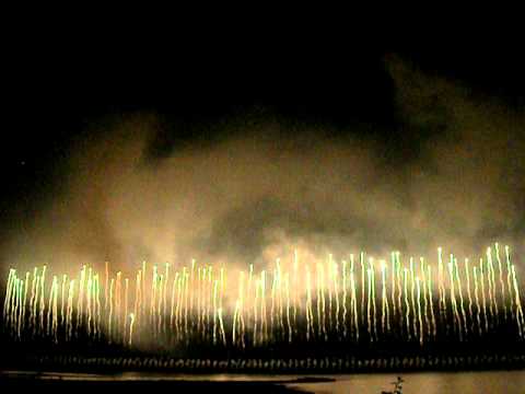 柏崎 海の大花火大会　尺玉100発同時打ち　2011年7月26日