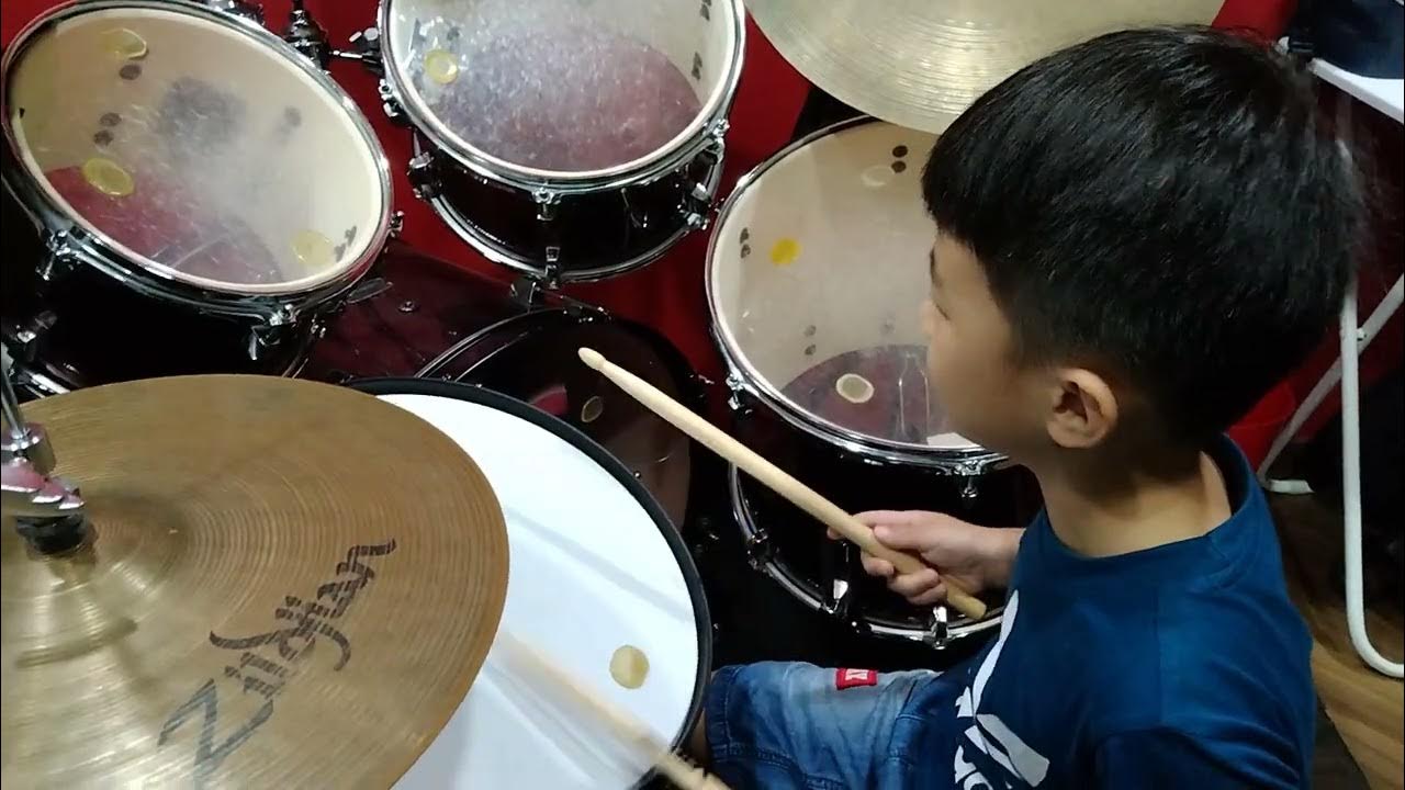 Bryan learning how to play double strokes on the snare drum YouTube