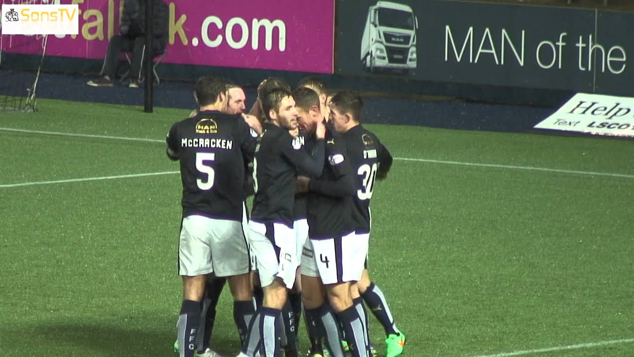 football score Falkirk FC v Dumbarton FC, 26th December 2015