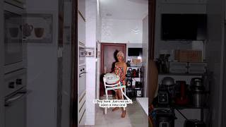 UncleP got a us a new highfeeding chair💃🏽, yes,me too cos I’ll be using it alot. Bite my Nyash🔫😤