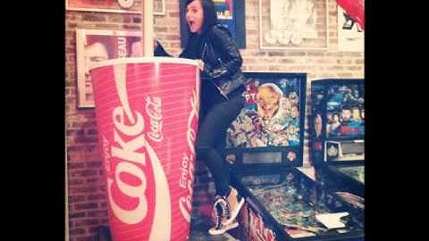 Thumbnail of Alizée - A cause de l'automne