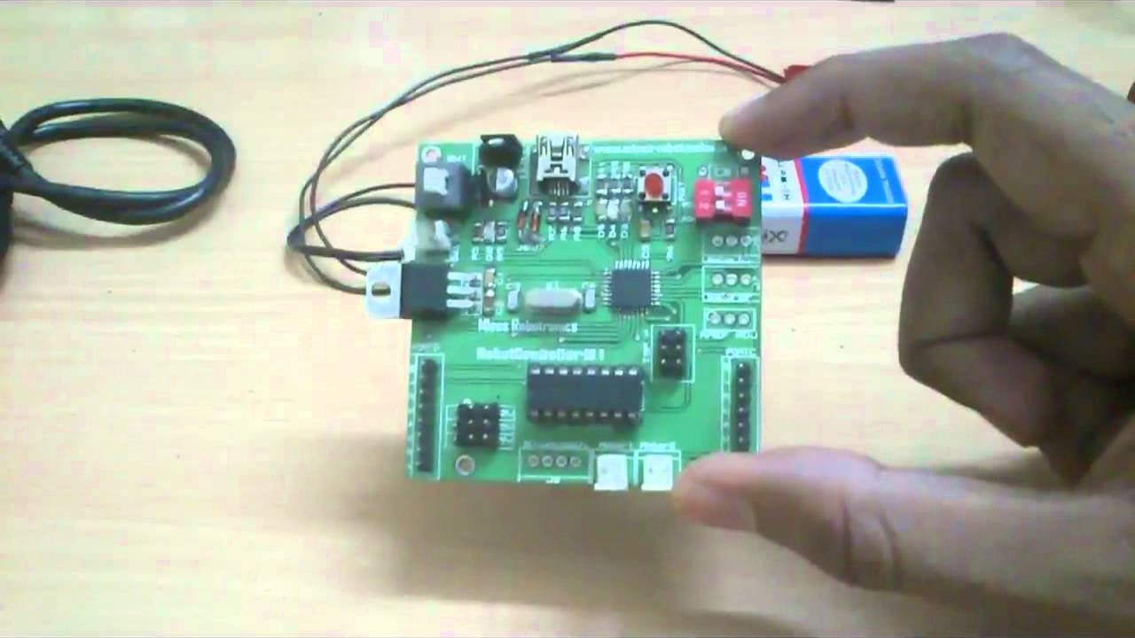 Robot Controller  M1 Preparing the board for the first use using external supply