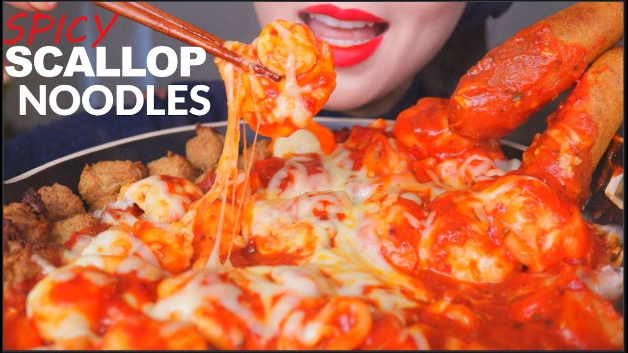 ASMR CHEESY SPICY SCALLOPS NOODLES | UDON NOODLES | CORN DOGS | 咀嚼音 | 먹방 EATING SOUNDS