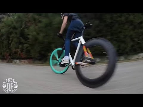 The best Skid in the World - FixedGear - Incredibile Compilation Dafnefixed