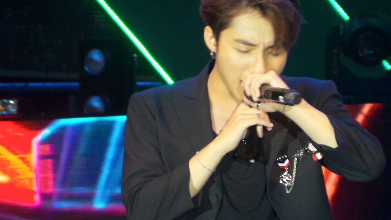 SƠN TÙNG - Buông đôi tay nhau ra - CLEAR FRESHONIC ĐÀ NẴNG 13/05/2017