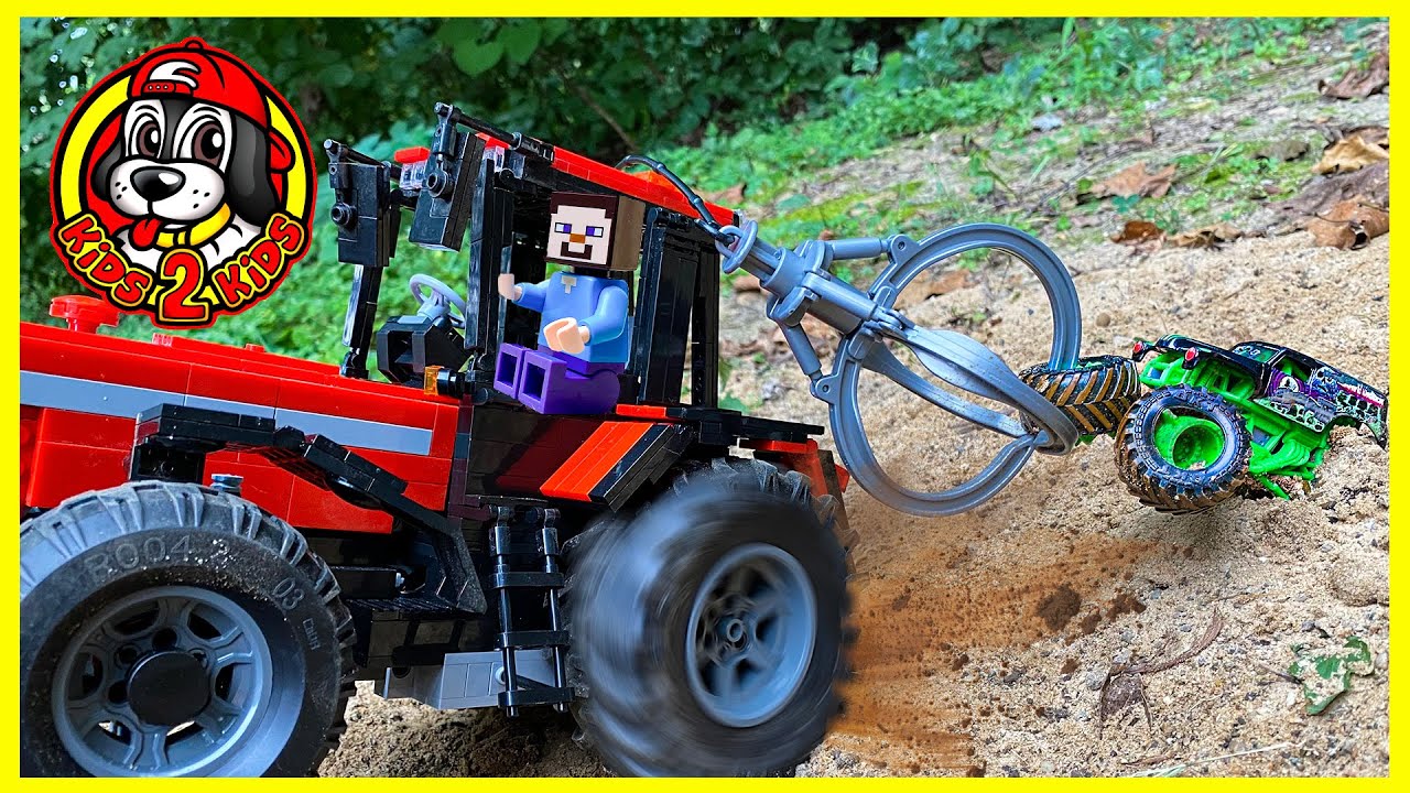 Tractors For KIDS 🚜 GRAVE DIGGER OFF ROAD RECOVERY AT MONSTER JAM GARAGE