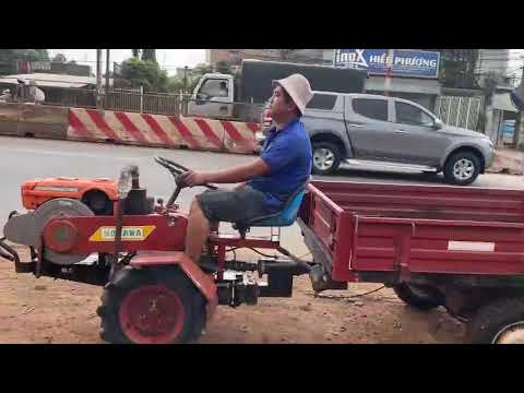 Video Xe rùa Kubota máy dầu 2 cầu trợ lực lái cực mạnh, báo... - youtube