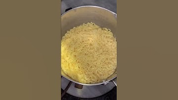 Trying Meat Masala Indomie🖤