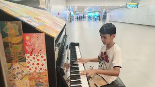Playing Piano # Playing Golden hour #Singapore diaries 