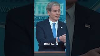 Scott Bessent Schools CNN's Kaitlan Collins on Trump's Proposed $250 Banknote #shorts