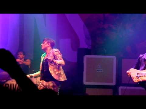 Rival Sons - "Keep On Swinging" (Head Down) amazing live finale @ Roundhouse London, April 1st, 2015