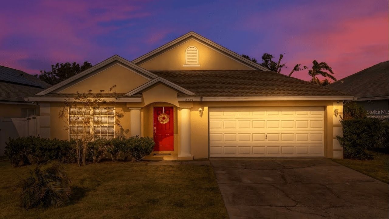 Внутри дома в Клермонте с бассейном, возможностью краткосрочной аренды и застекленной верандой | ...