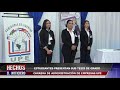 Estudiantes de la carrera de Administración de Empresas presentan sus Tesis de Grado