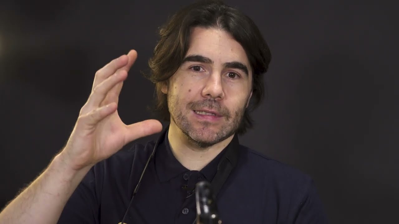 Joshua  Hyde and his Vandoren Setup