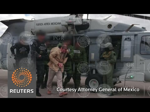 Mexican officials release images of 'El Chapo' extradition - Mexican officials release images of 'El Chapo' extradition