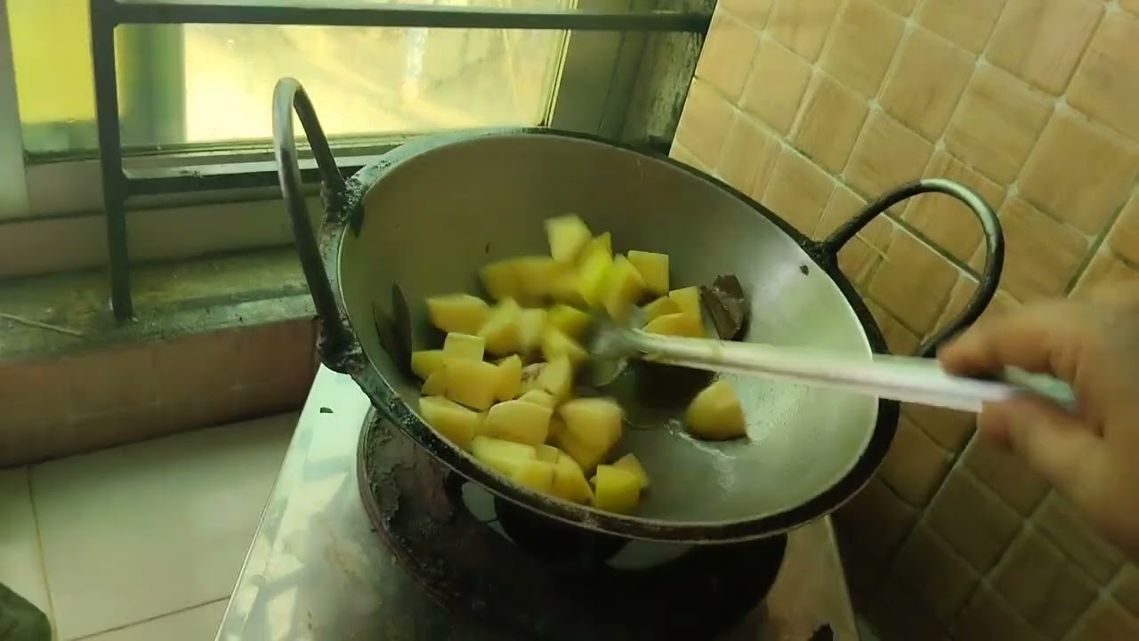 আজকে সিম্পল রান্না বান্না করলাম