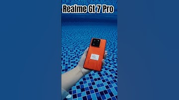 Unboxing the Realme GT 7 PRO... underwater! 🌊 Dive in with me to check out this powerhouse! 💦📱