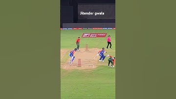 Hardik Pandya and Riyan Parag funny run out
