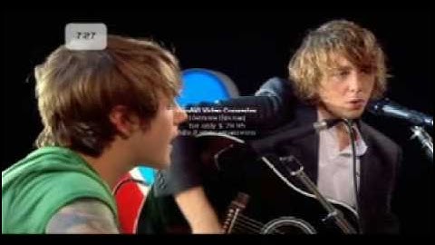 Danny and Dougie (McFly) - Transylvania (LIVE acoustic)
