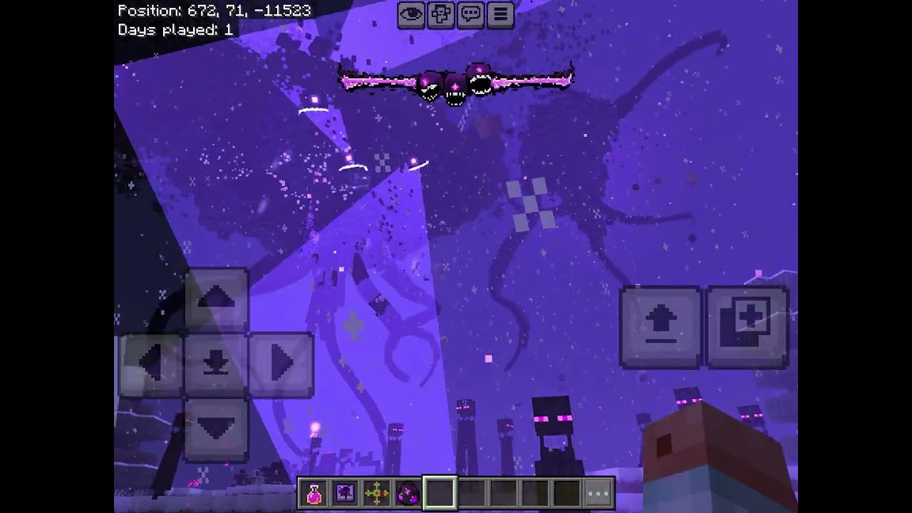 The worst possible gameplay of me trying out Decayed Reality V2