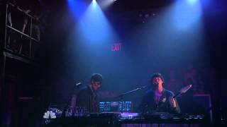 Video thumbnail of "Panda Bear - You Can Count On Me Live (@Late Night with Jimmy Fallon)"