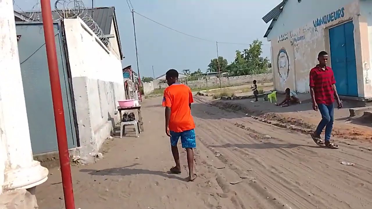 Parcelle avendre 20/40 C/nsele arrêt kimpoko prèt de boulevard prix 60.000$ a discuté+243812945006