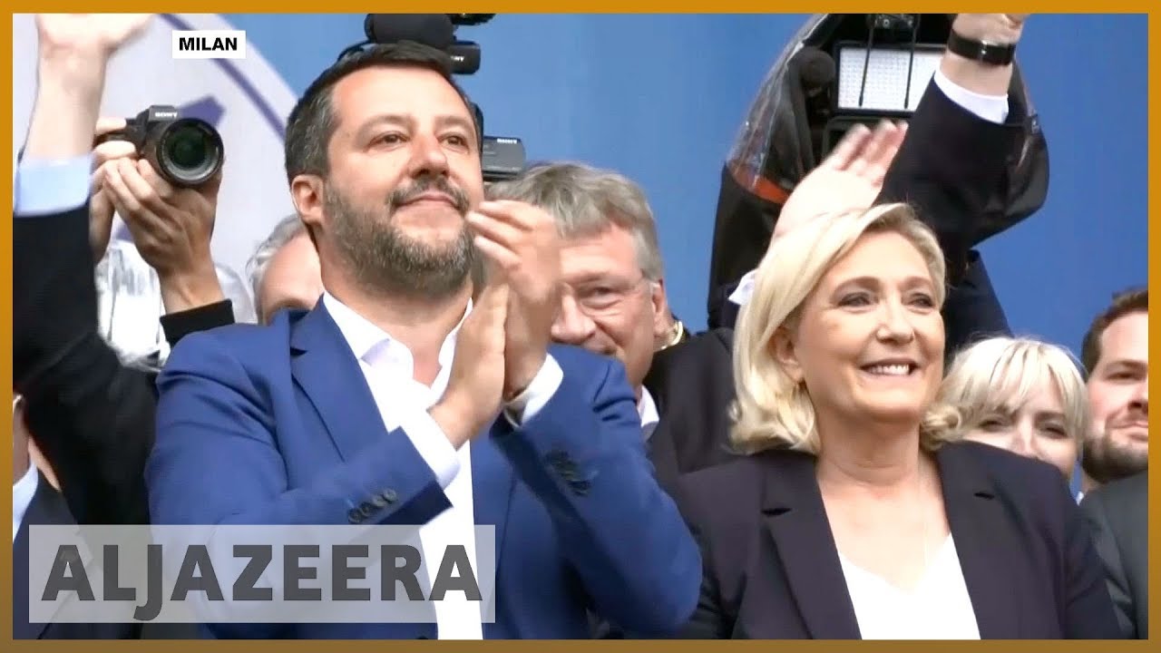 تظاهر أنصار اليمين المتطرف الشعبوي الأوروبي مع ماتيو سالفيني في ميلانو | الجزيرة الإنجليزية