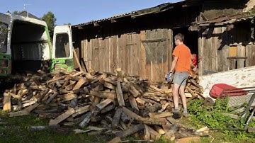 Stacking the Firewood (time-lapse with Nikon D7000)