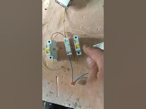 Схема расключения контактора и мастер выключателя. Контактор модульный схема подключения 220в схема. Реле времени 220в на выключение и включение схема подключения. Пускатель через выключатель. Пускатель через выключатель.