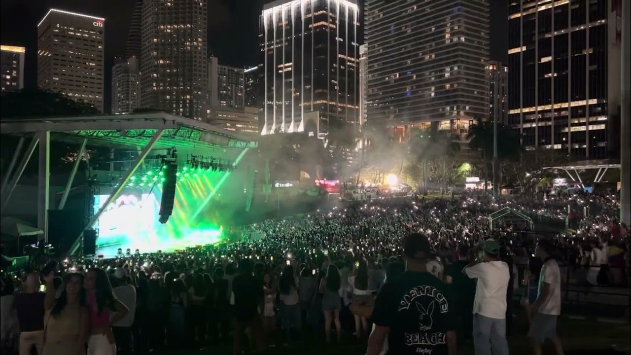 Mora concert in Miami YouTube