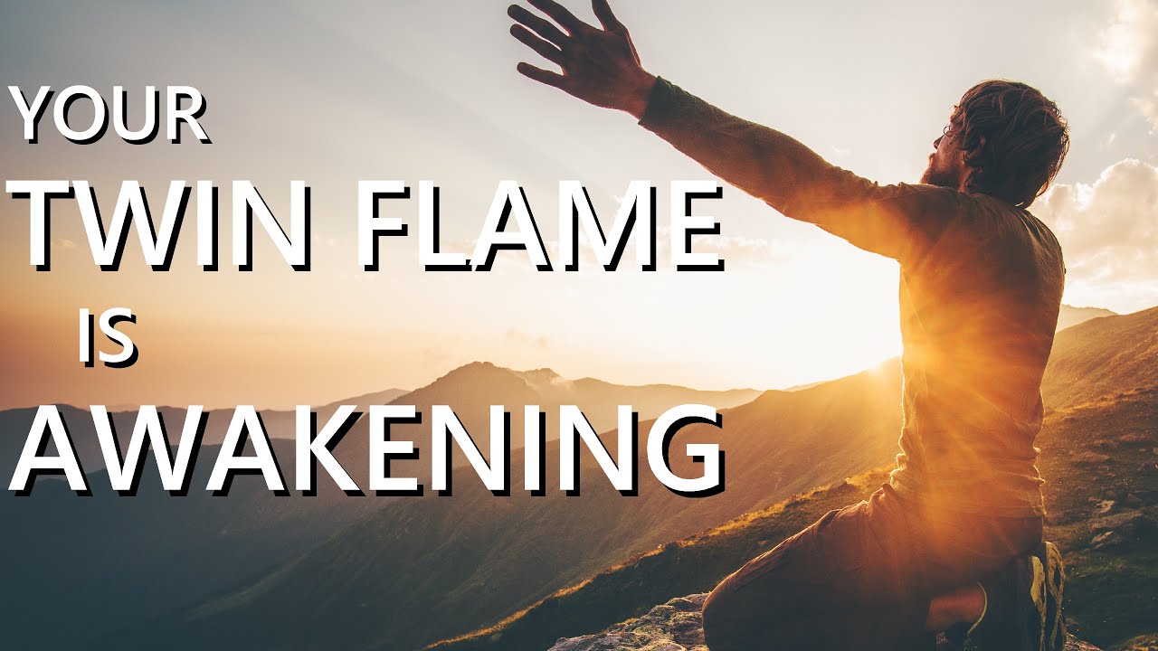 3 Signs Your Twin Flame is Awakening 😲 - YouTube