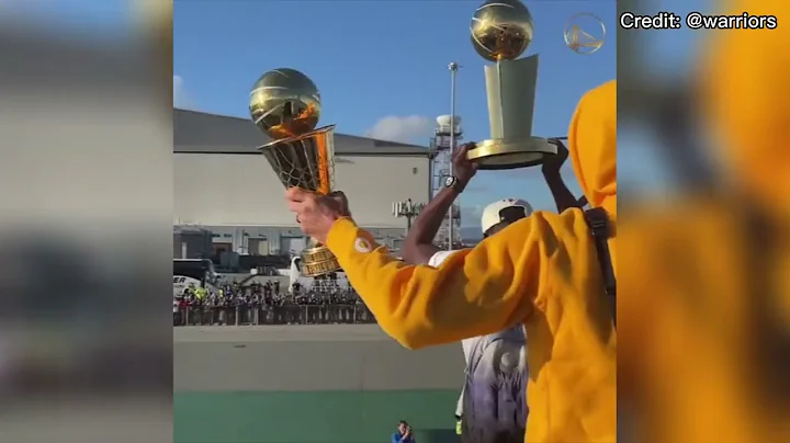Warriors return to San Francisco with NBA Championship trophy & greet fans| Curry | Thompson | Green - DayDayNews