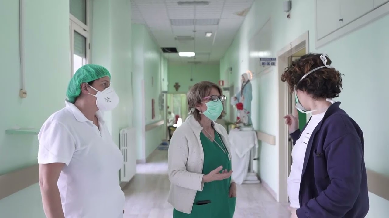 Bari; arriva al Policlinico per partorire, scopre tumore al cervello: salva madre e neonata