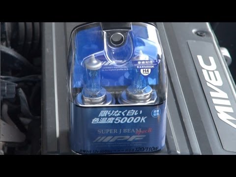 ヘッドライトバルブ交換はこんなに簡単な作業！How to change a headlight bulb?