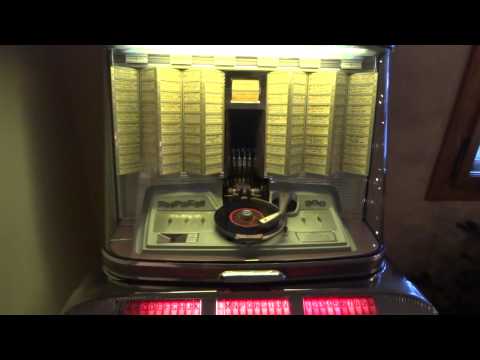 Rock-Ola Empress 1497 Jukebox - Chuck Berry - Roll Over Beethoven