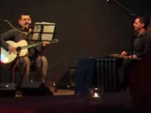 piero picerija Performing my own song - Grand Old Pier at Gary's Club 11 Dec 09.mov