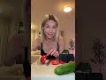 Einarmige Köchin ist zurück