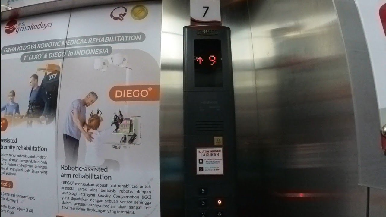 Busy & Rare Fujitec Elevator/ Lift at RS Grha Kedoya, Jakarta