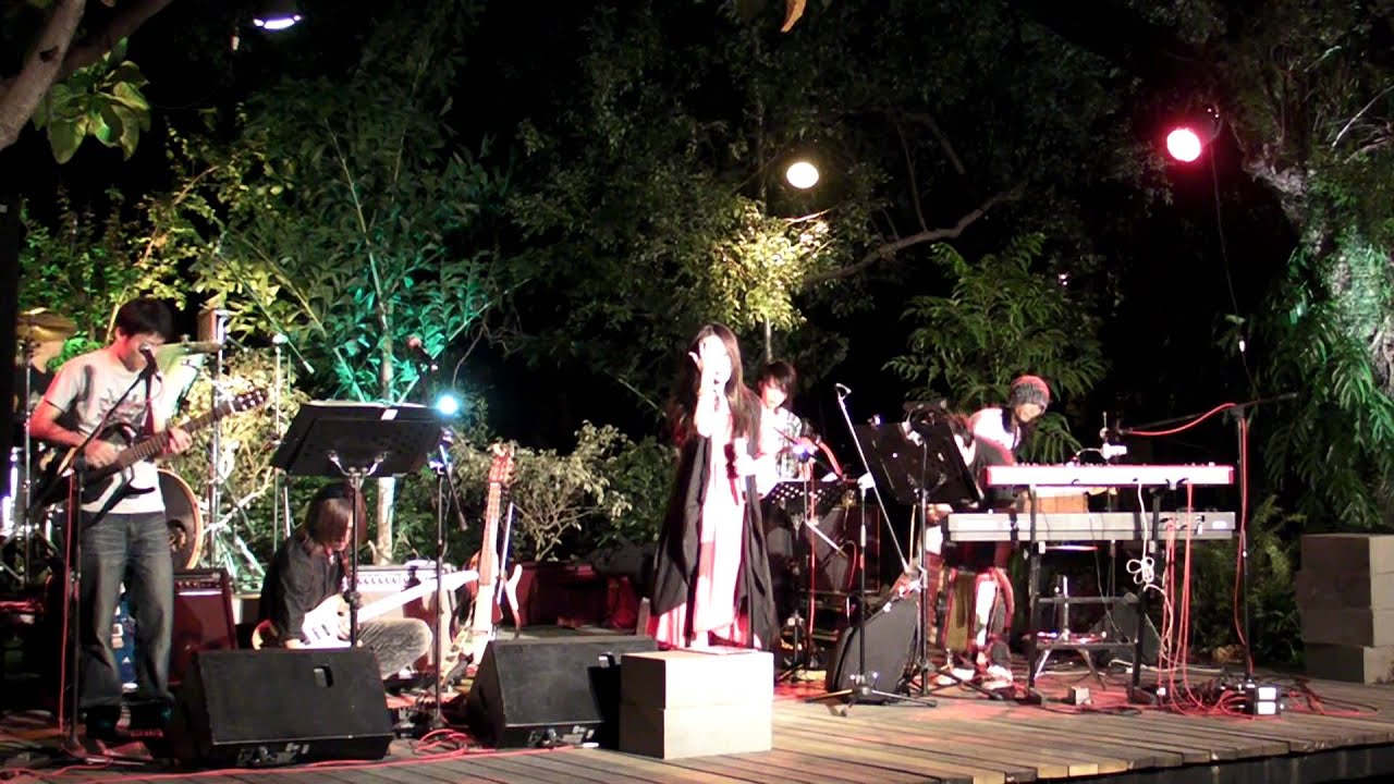 Смотреть «萬芳/2 不確定+溫哥華悲傷一號+割愛 (鐵花村 2012.10.12.)» на YouTube Смотреть «萬芳/2 不確定+溫哥華悲傷一號+割愛 (鐵花村 2012.10.12.)» на YouTube