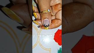 Easy nail art at home 🏡 #shorts @pratima-u8b #simplenails