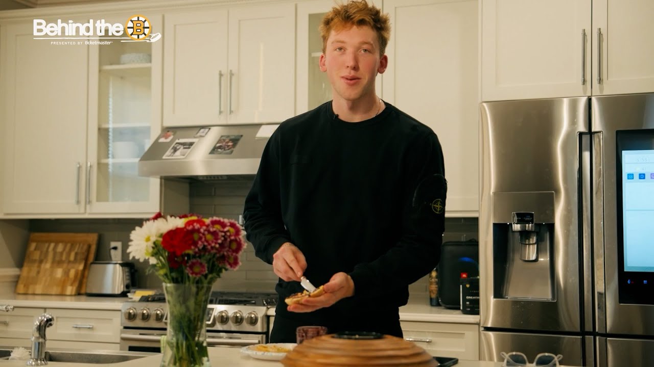 За буквой B: предматчевая подготовка Мейсона Лореи.